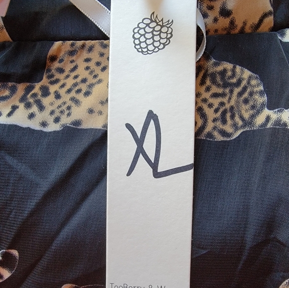 NWT/ Teeberry& Weave Chetta Print Pants - Picture 4 of 5